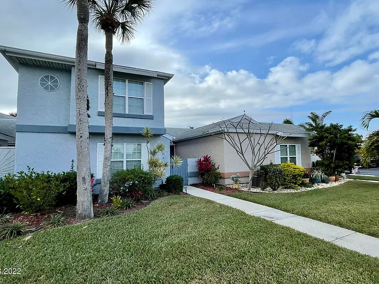 1425 Malibu Cir NE #111 — Photo 59