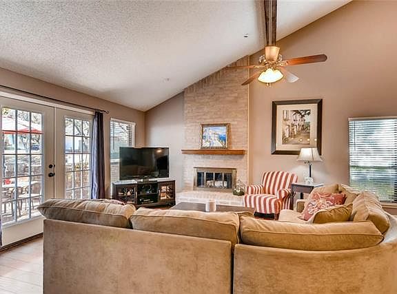 5th image of 9518 Topridge Dr APT 3