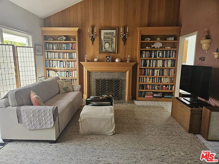 30838 Broad Beach Rd — Photo 7