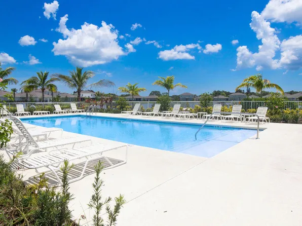 452 Cherimoya Street, Fort Pierce, FL 34981