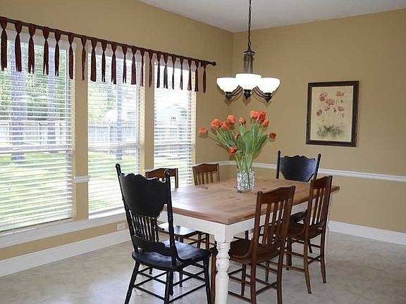 4th image of 424 Choctaw Dr