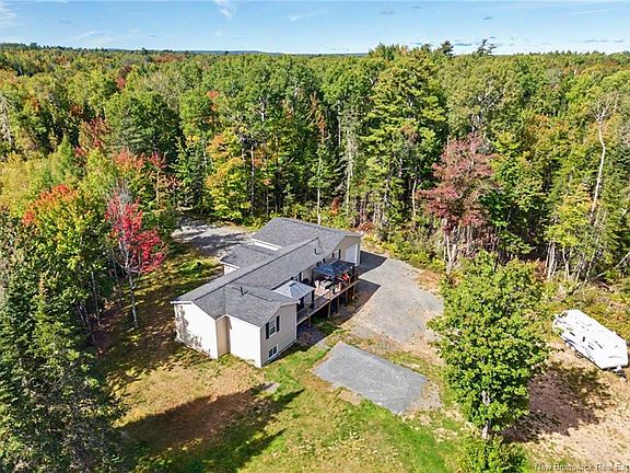 4th image of 45 Moore Rd