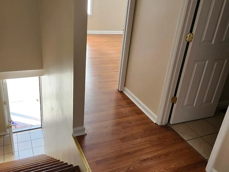 146 Landings Dr #5 — Photo 1