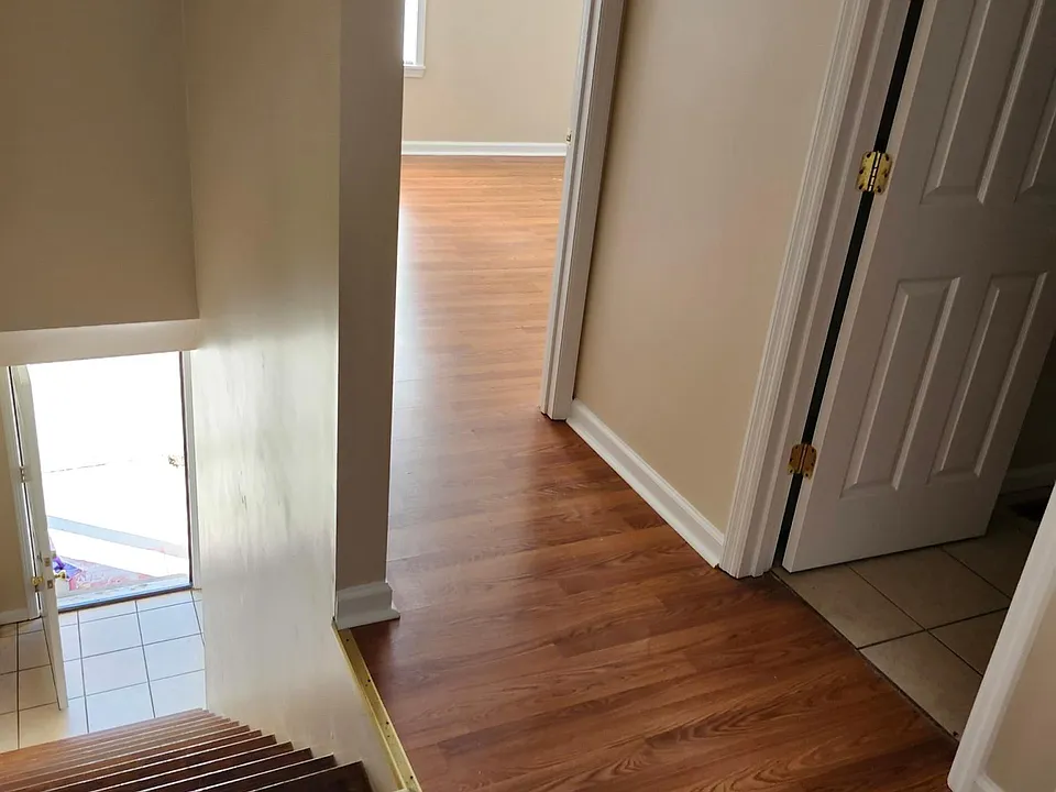 146 Landings Dr #5