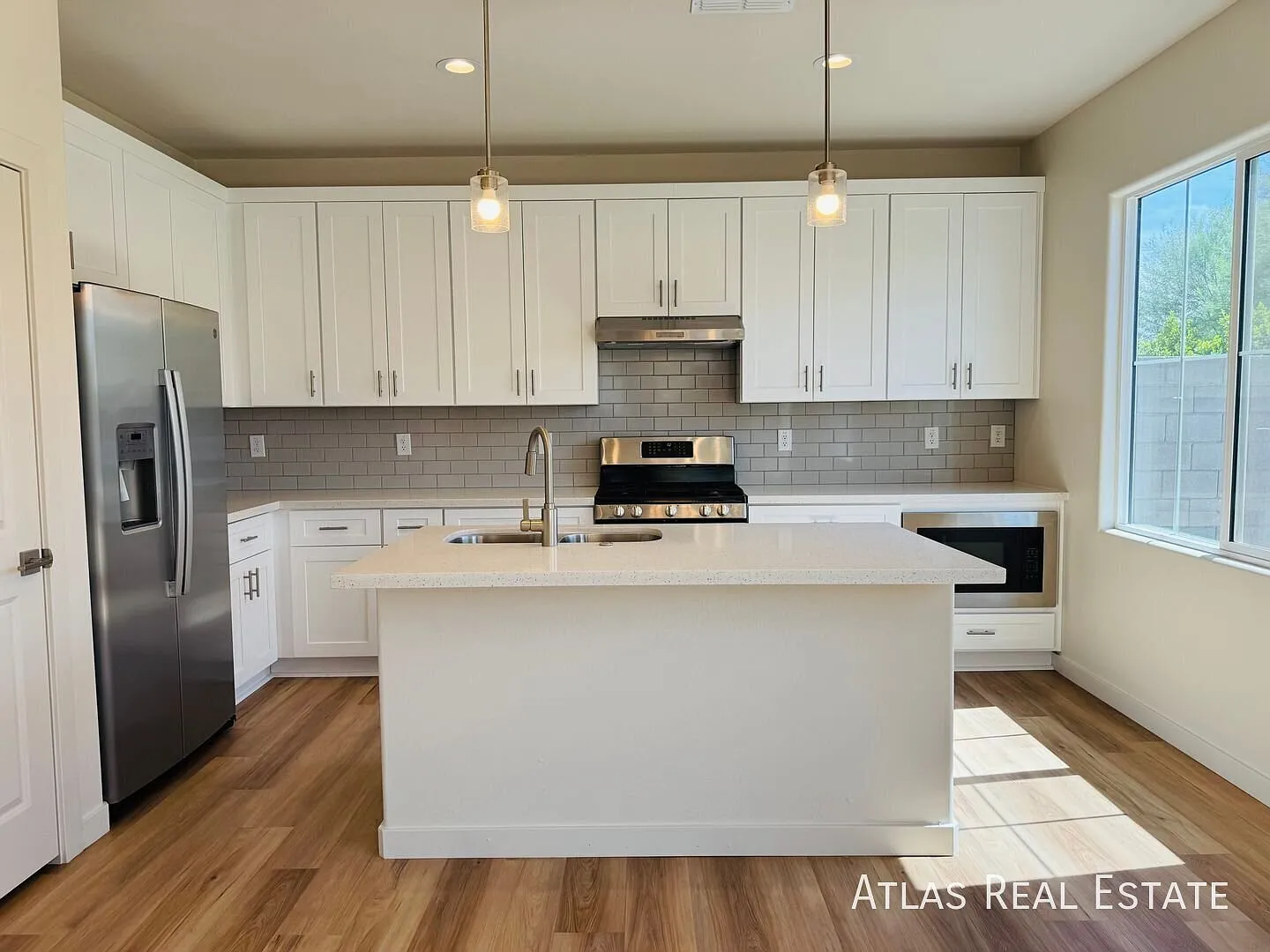 Modern Two-Story Home in Gated Community! — Photo 4