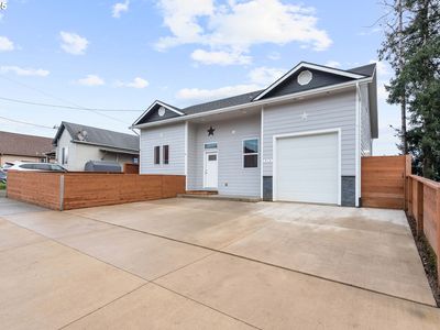 212 Maple St, Myrtle Point, OR, 97458