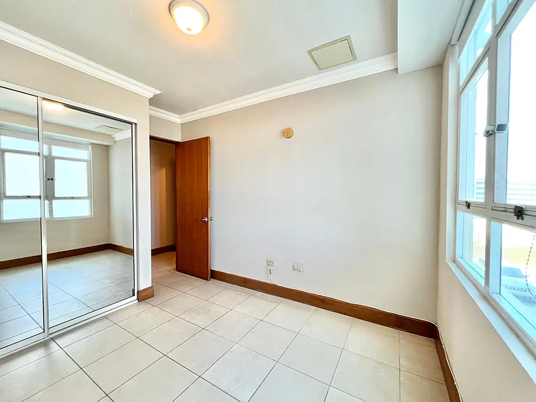 310 Avenida De Diego — Photo 19