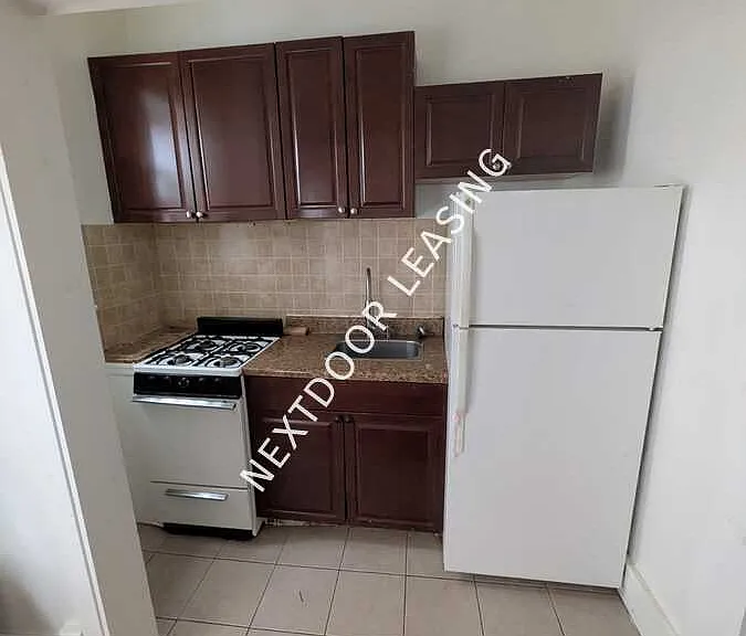5 Kelly Pkwy #202M — Photo 1