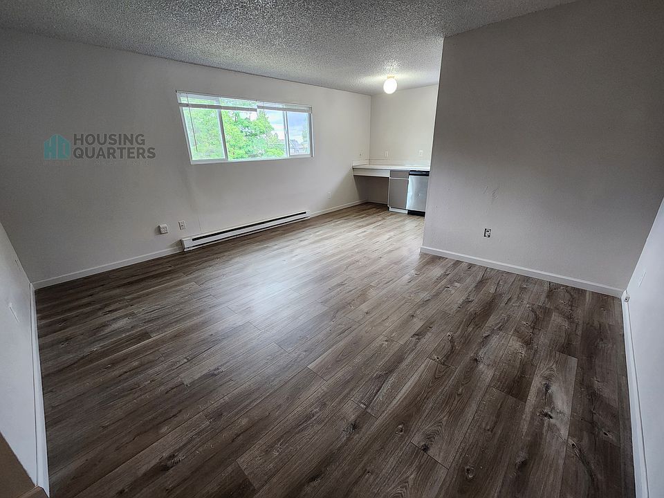 1st image of 1810 N Addison St #7