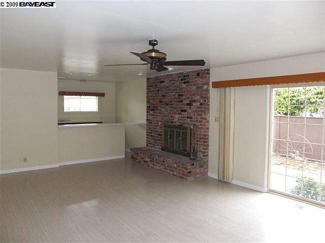 2nd image of 2417 Marina Blvd