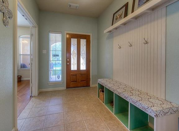 4th image of 2518 Terlingua Dr