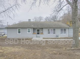 1608 S Ralston Ave, Independence, MO 64052