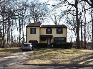 52 Tall Timber Ln, Burlington, NJ 08016