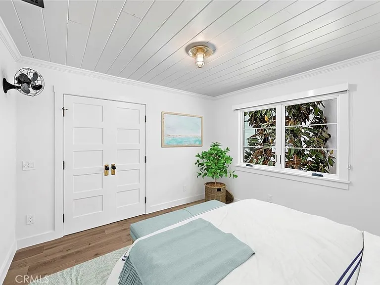 352 Cliff — Photo 12