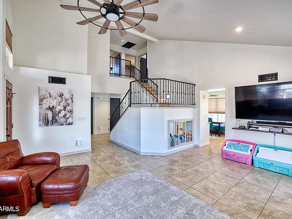 4th image of 7708 W CROCUS Drive
