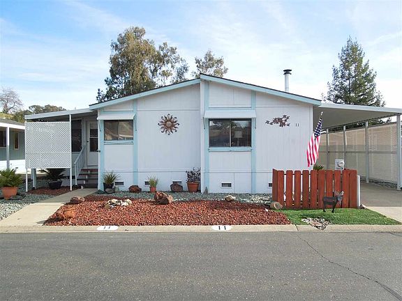 2nd image of 20 Rollingwood Dr Space 11