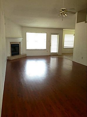2nd image of 15740 Texas Ave