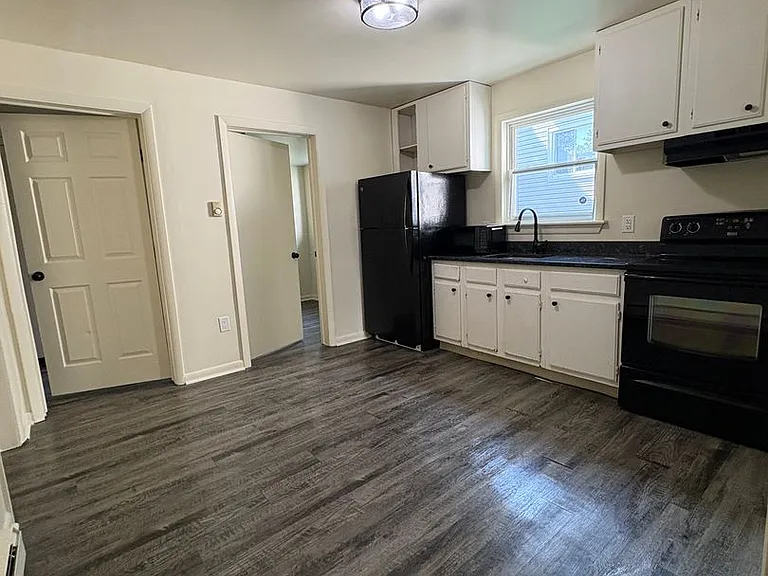 267 Brodhead Ave — Photo 10