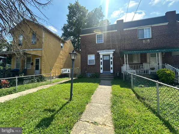 224-A Marks Ave, Darby, PA 19023