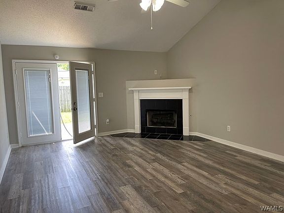 3rd image of 8695 Inverness Way