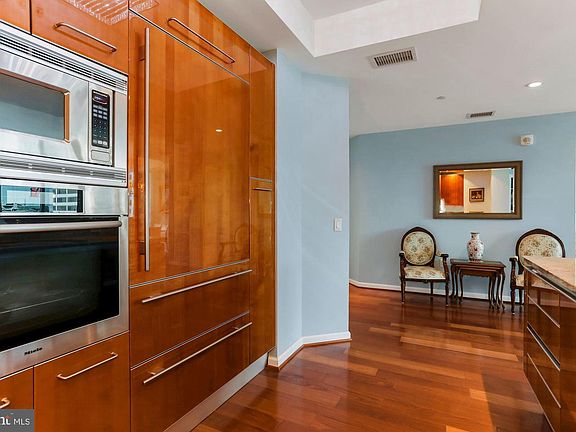 5th image of 1881 N Nash St Unit 1001