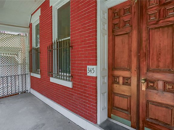4th image of 345 Fisk St