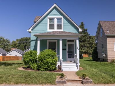 1133 Vine St, Saint Charles, MO, 63301