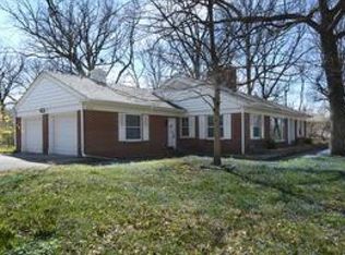 515 Glenwood Trl, Elgin, IL 60120