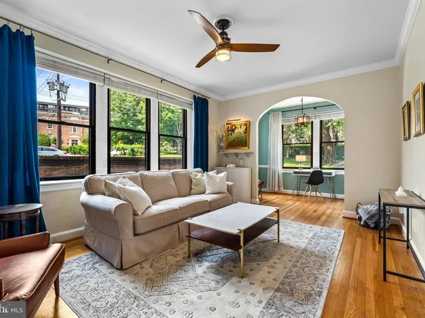 4007 Connecticut Ave NW APT 109, Washington, DC 20008