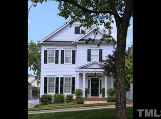 921 Edgewater Cir, Chapel Hill, NC 27516