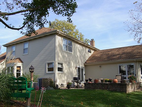 4th image of 1555 W Edgewater Ln