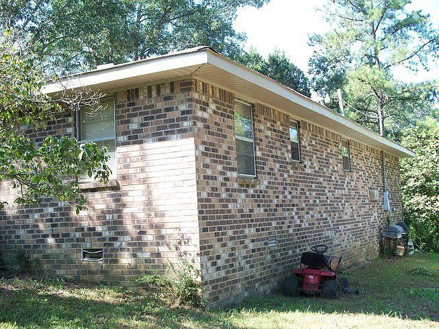 2nd image of 63 Twin Lake Dr