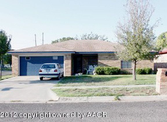 2nd image of 3910 Lewis Ln