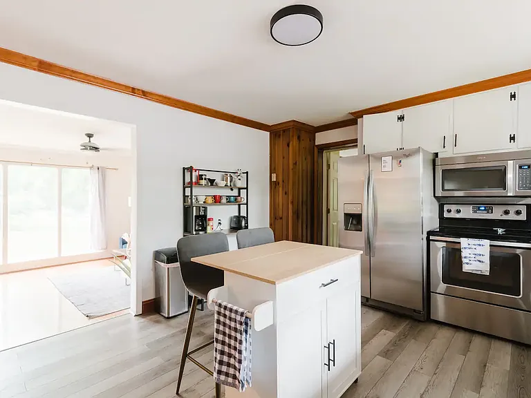 1700 Van Buren Ave #3 — Photo 7