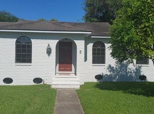 5 Oaklawn Dr, Metairie, LA 70005