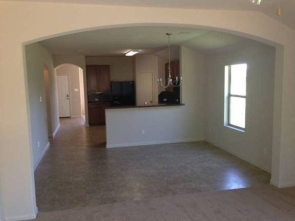 Dining/Kitchen
