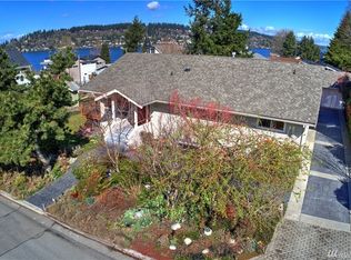 806 N 30th St, Renton, WA 98056