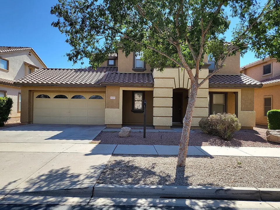 19705 E Emperor Blvd