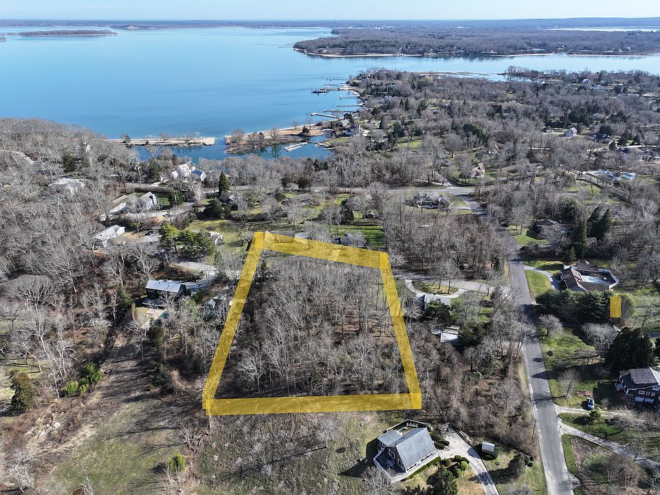 1st image of 3 Robin Ln