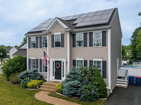 78 Tarkiln Pl, New Bedford, MA 02745