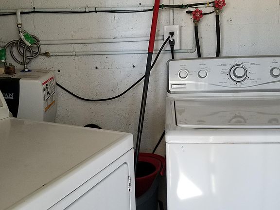 5th image of 7801 Westacres Dr