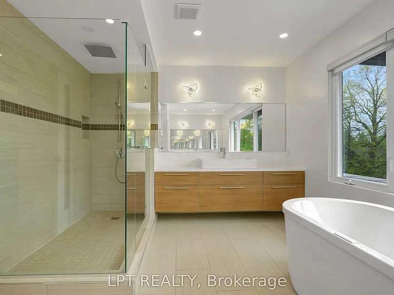 298 Crestview Rd — Photo 33