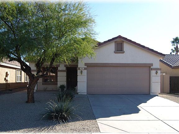 4th image of 1063 E Arabian Dr