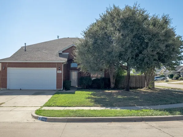 1069 Breeders Cup Dr, Fort Worth, TX 76179