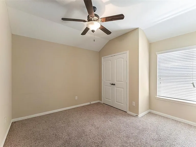 14618 Raleighs Meadow Ct — Photo 19