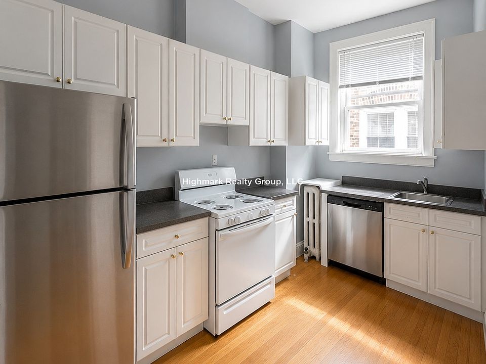1st image of 805 Judson Ave #3M