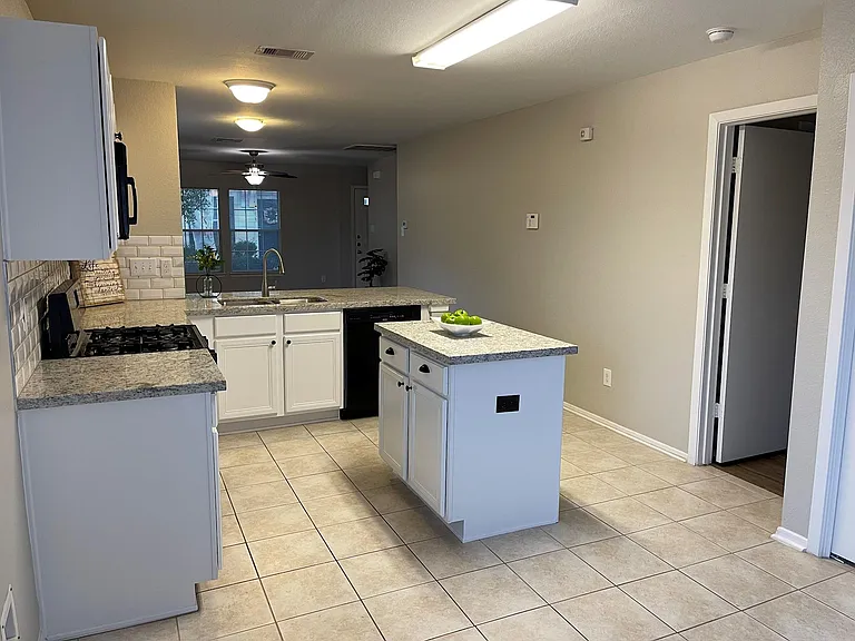 1603 Nichole Woods Dr — Photo 17