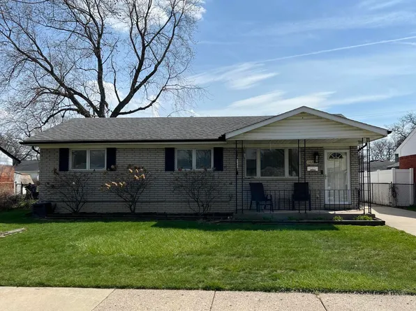 14281 Elgin Ave, Oak Park, MI 48237