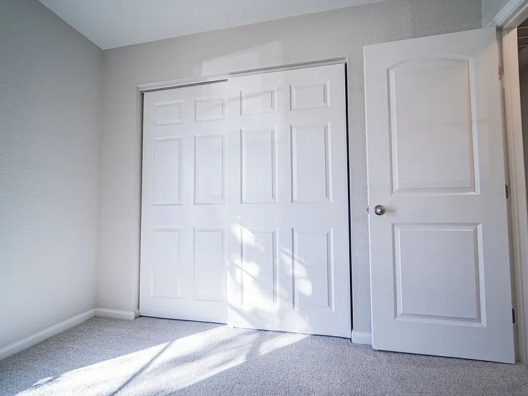 5866 Cliff Path — Photo 26