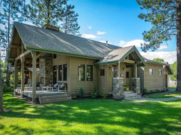 502 Hornby Pl, Dover, ID 83825